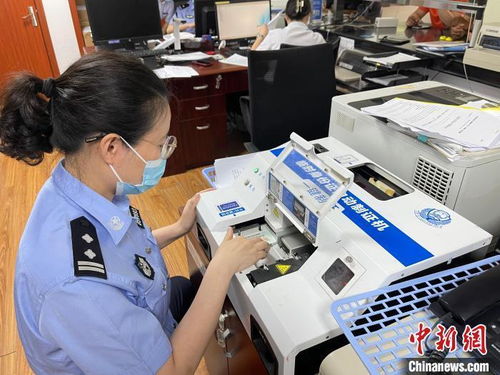 2023年高考临近 上海公安开启应急办证一站式服务