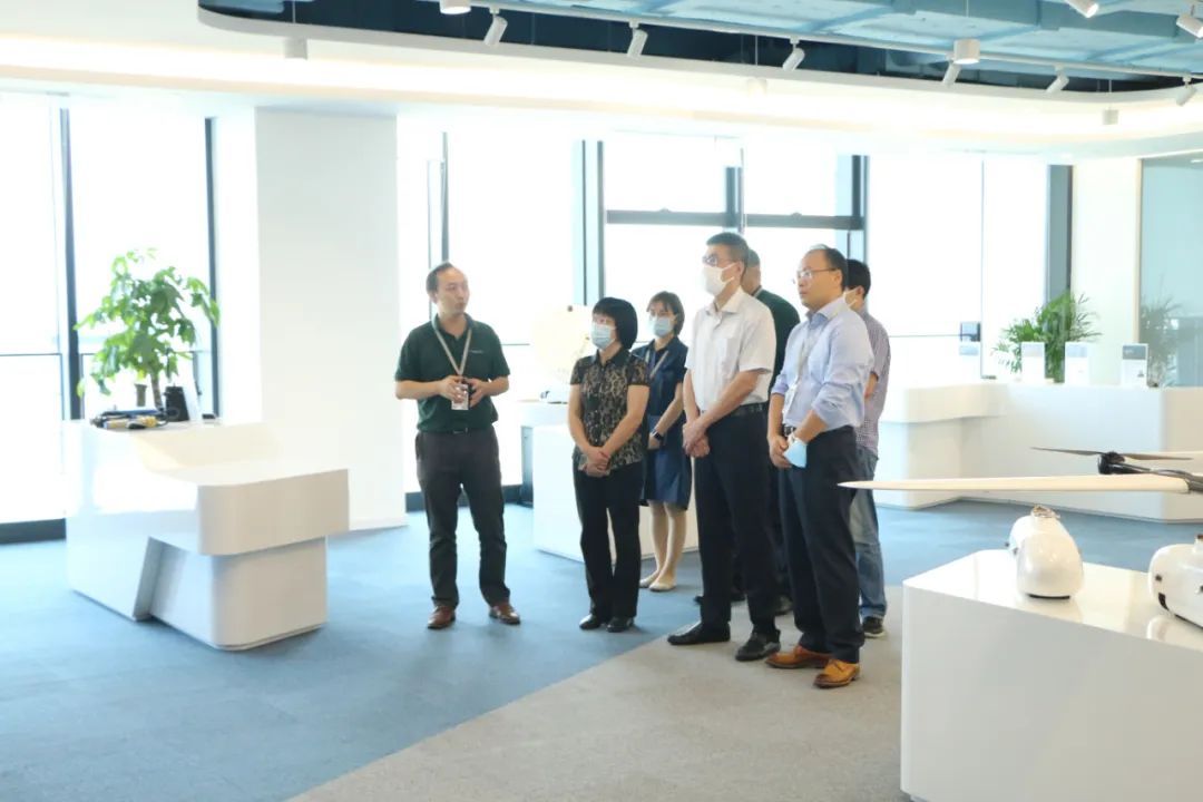 走访企业“把脉问诊” 市生态环境局副局长朱石清带队开展大走访大排查，推动经济绿色转型高质量发展